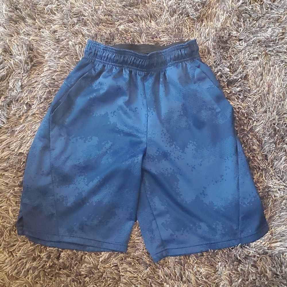 Mens Champion basketball shorts 